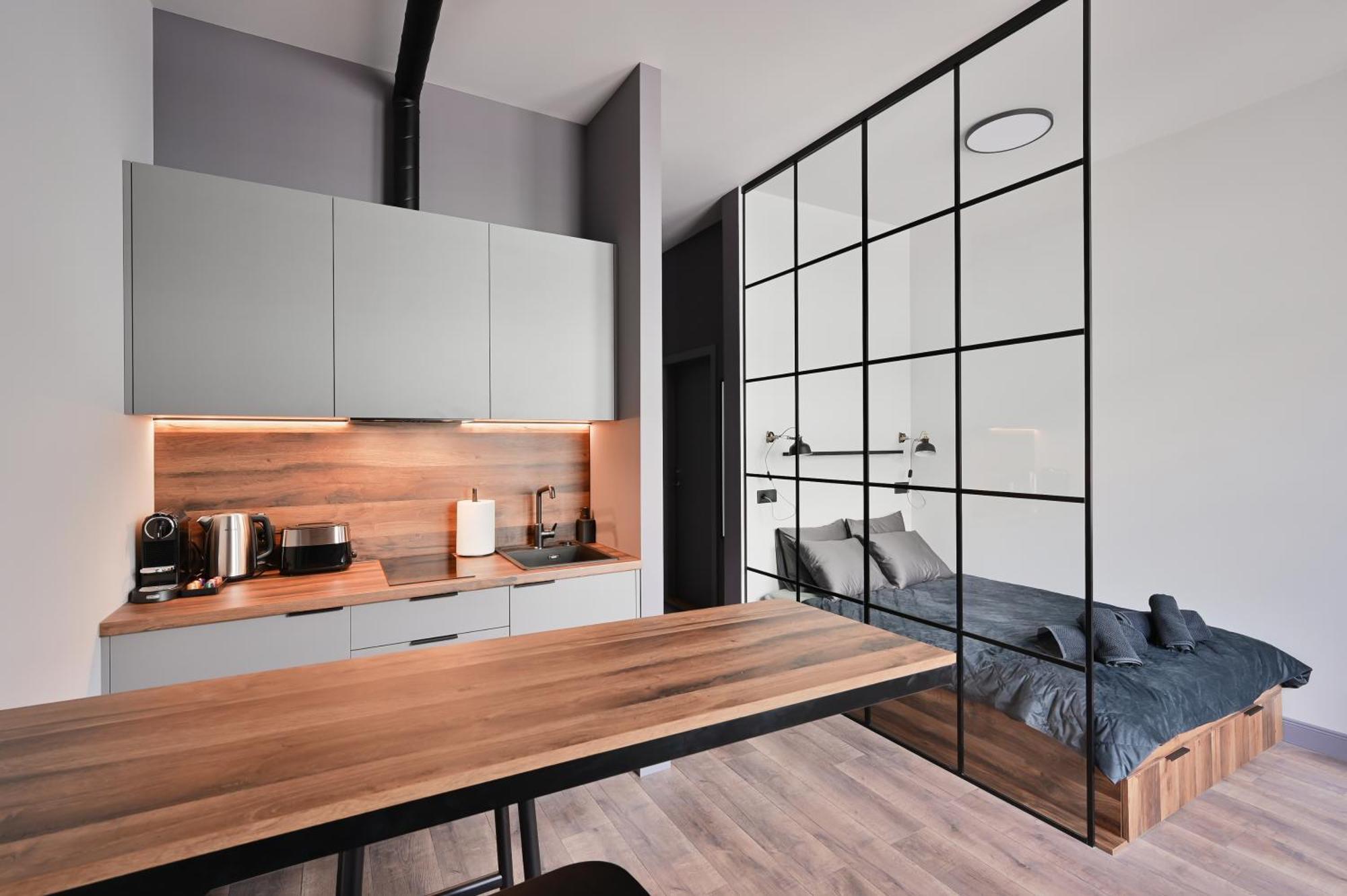 Modern Loft Apartment *